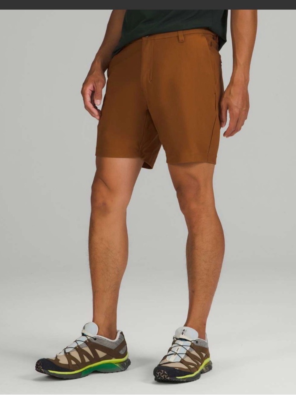 Lululemon Commission Classic Fit Short 7" 
Copper Brown